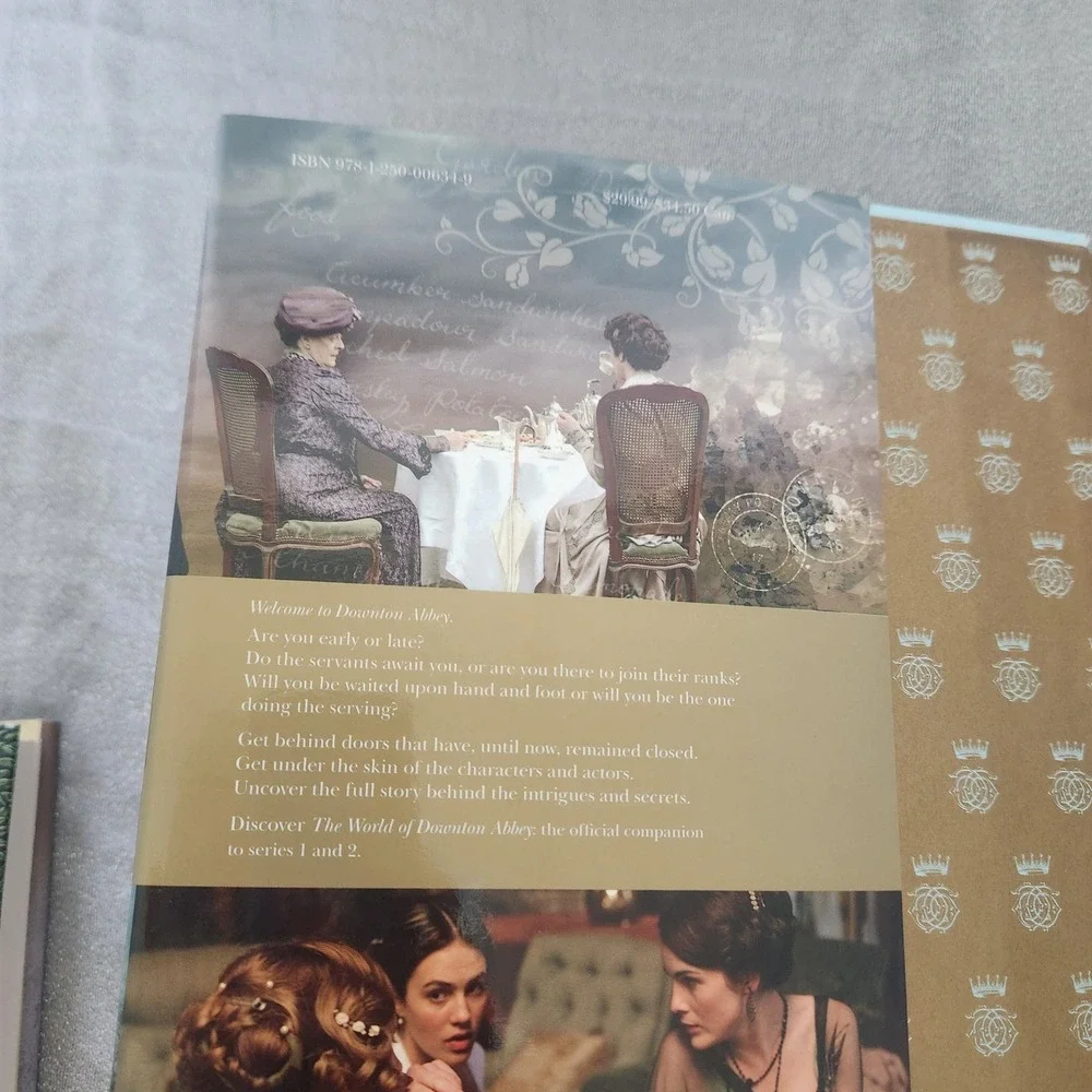 The World of Downton Abbey Hardcover Book Jessica Fellowes Masterpiece 2011